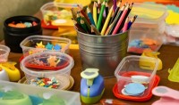Arts and crafts to do with the Host Kids: a list