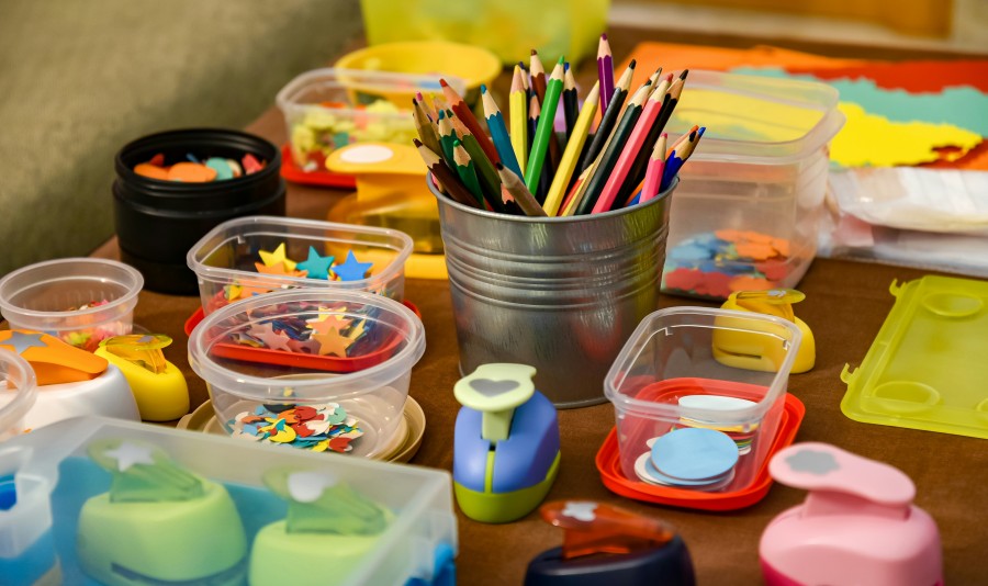 Arts and crafts ideas to do with the Host Kids